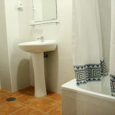 Terminal Casa de hóspedes 2*