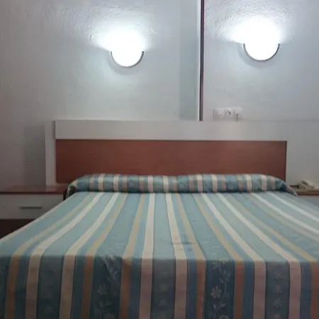 Terminal בית הארחה 4*