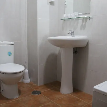 בית הארחה Terminal 4*