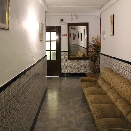 ペンション テルミナル ゲストハウス