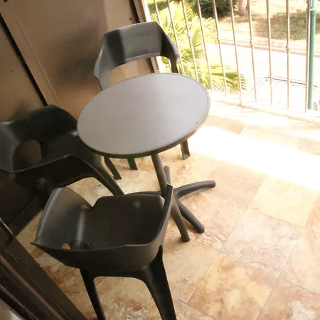 Terminal בית הארחה 4*