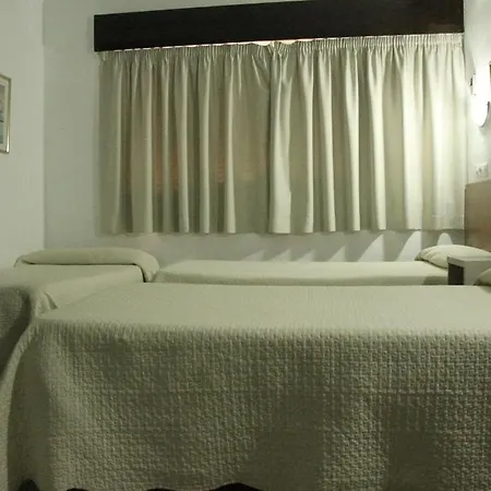 בית הארחה Terminal מאלגה