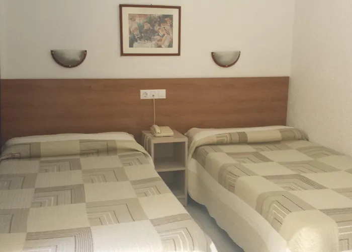 ペンション テルミナル 4*