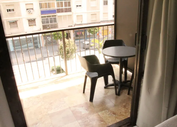 ペンション テルミナル マラガ