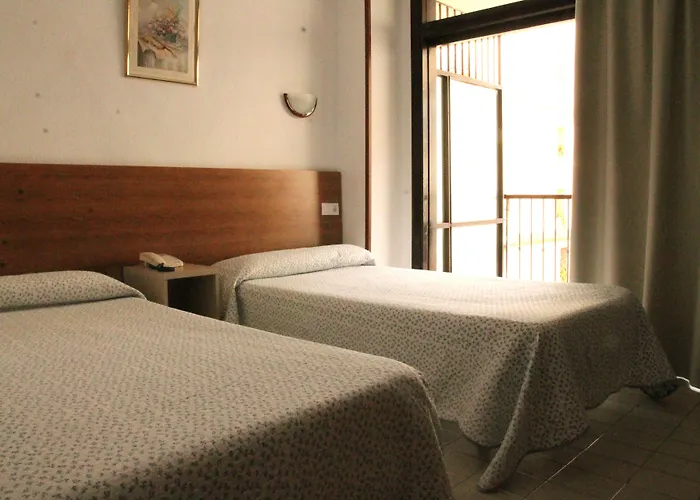 ペンション テルミナル 4*