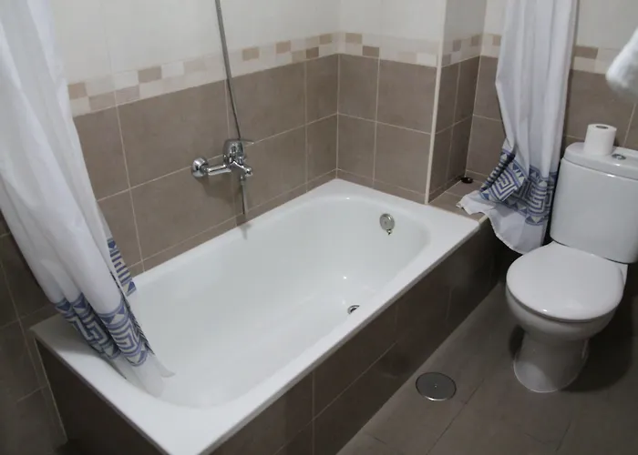 ペンション テルミナル ゲストハウス